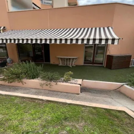 Avec Terrasse- Front De - Proche Du Centre Et Gare Tgv Lägenhet Saint-Raphaël