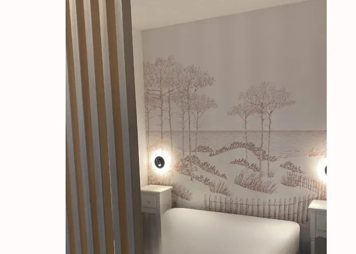 Avec Terrasse- Front De - Proche Du Centre Et Gare Tgv Saint-Raphaël